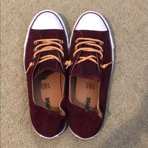 Slip on converse sneakers 👟